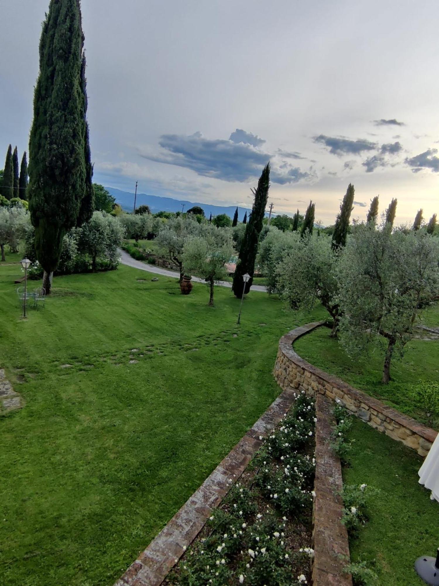 La Casa Delle Rose Villa Terranuova Bracciolini Luaran gambar